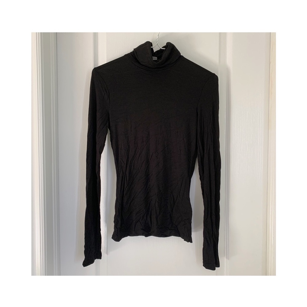 H&M black turtleneck